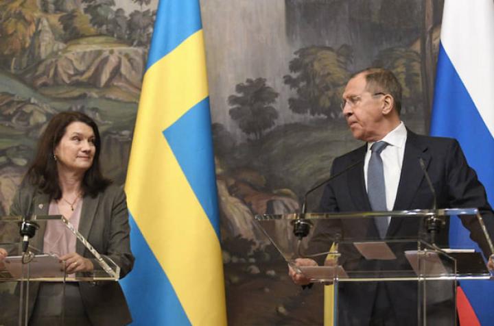 Լավրովը ԵԱՀԿ գործող նախագահի հետ քննարկել է Մինսկի խմբի դերը ԼՂ հակամարտության կարգավորման գործում