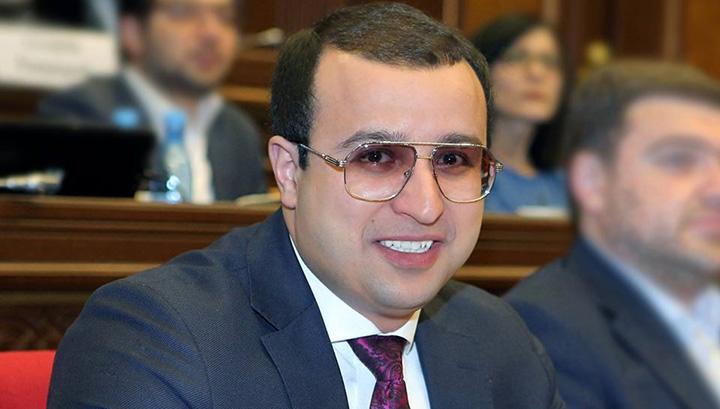 Կարող եմ արդեն ես է՞լ մարդաշատ փարթներ կազմակերպել