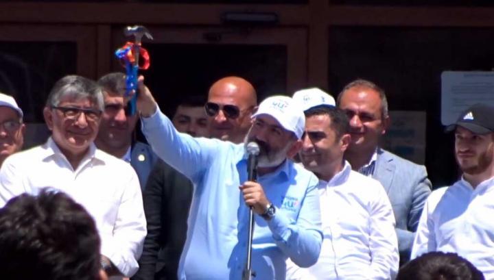 Մի հայտարարված դավաճանության պատմություն. 7or.am