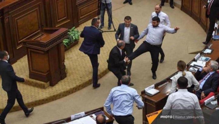 «Հավատարմության» սույն առաջամարտիկը ՔՊ-ի ամենակրթված և «կուլտուրականներից» մեկը լինելու համարումն ունի․ Լիլիթ Գալստյան