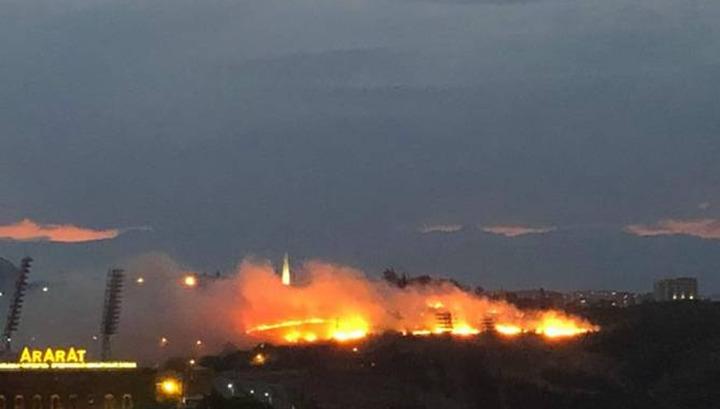 Խոշոր հրդեհ՝ Ծիծեռնակաբերդում