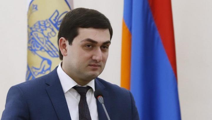 Դժգոհ են քաղաքապետարանի քարտուղարի ժ/պ-ից․ «Փաստ»