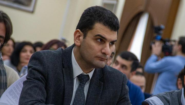 150 ավտոբուսները գնվել է մոտ 3.4 մլն ԱՄՆ դոլար ավել գումարով. «Ժողովուրդ»