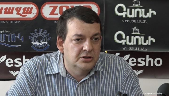 Նիկոլի լայվերը լայքող ու սրտիկող ծրագիր ա աշխատում. Տիգրան Քոչարյան