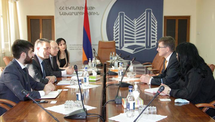 Վահան Քերոբյանը և Նիդերլանդների նորանշանակ դեսպանը քննարկել են երկու երկրների տնտեսական համագործակցությանն առնչվող հարցեր