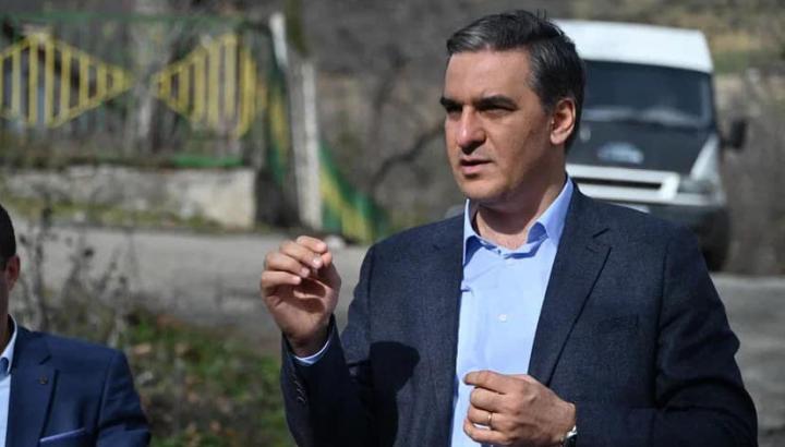 Իրավունքների հարցում կրկնակի ստանդարտներն ավելի են մեծացնում խնդիրները. Արման Թաթոյան