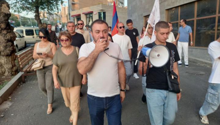 Երևանցու վճարած տրանսպորտի գումարների զգալի մասը չի հասնում քաղաքային բյուջե. Մանուկ Սուքիասյան