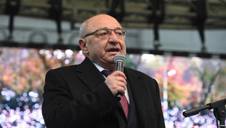 Վազգեն Մանուկյանի մասին հրապարակվել է ավելի շատ դրական հոդված . «Մեդիա պաշտպան»