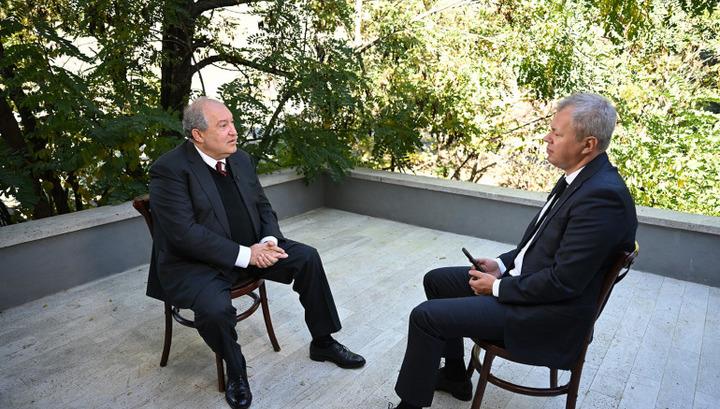 Այդ հարցը ինձ չպետք է հղեք. Արմեն Սարգսյանը՝ հարցին՝ ինչու են գերիները շարունակում մնալ Ադրբեջանում