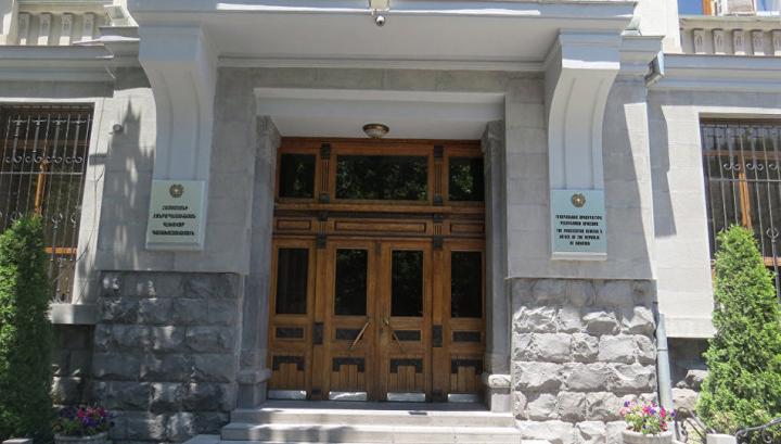 2 տեղ թափուր հաստիք՝ ապօրինի ծագում ունեցող գույքի բռնագանձման գործերով վարչությունում