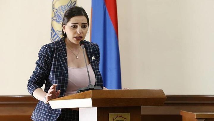 10 օրը մեկ պոպուլիզմով զբաղվելու մասին․ Թեհմինա Վարդանյան