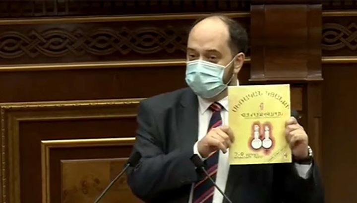 Երբ ցինիզմն է գերիշխում. Լիա Իվանյանի հոդվածը