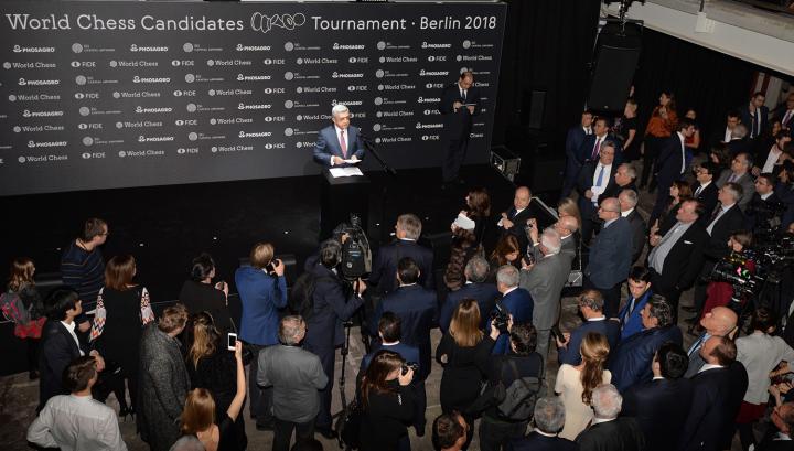 Շախմատը շատ նման է կյանքին, որտեղ վերջնական արդյունքը մեծապես կախված է կատարված քայլերից. Սերժ Սարգսյան. Լուսանկարներ