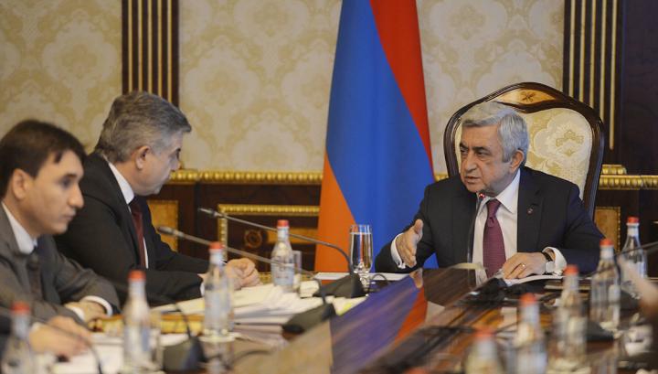 Մինչև 2030 թվականը մի քանի հարյուր հազար աշխատատեղերի ստեղծում. Սերժ Սարգսյանի հանձնարարականը
