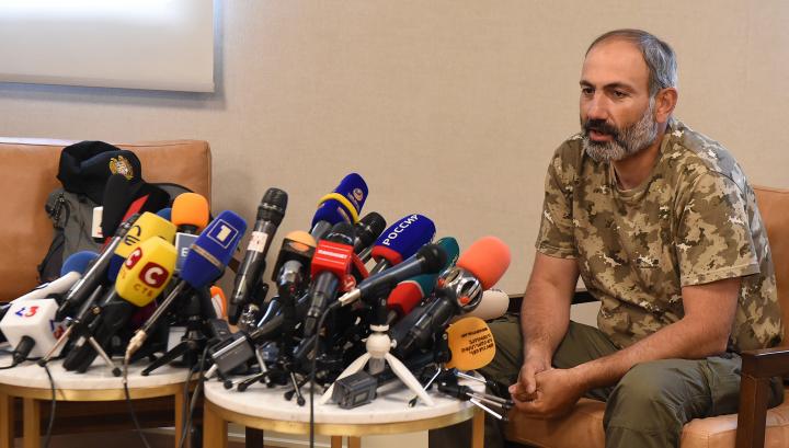 Նիկոլ Փաշինյանը բանակցությունների փոխարեն մամուլի ասուլիս ունեցավ