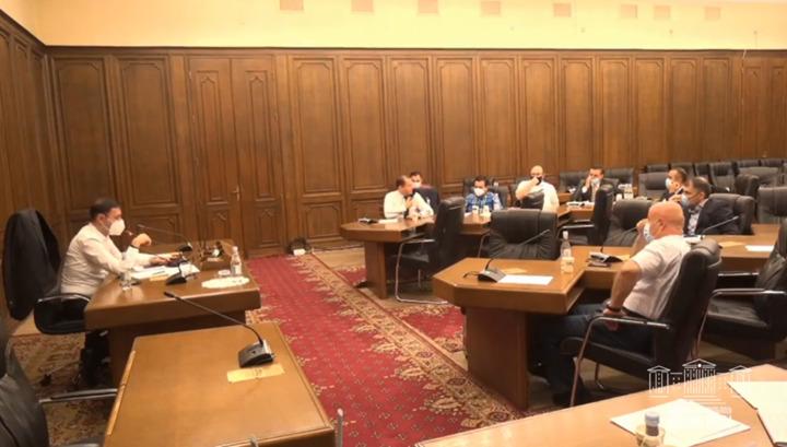 ԱԺ-ում քննարկում են հարկային օրենսգրքի փոփոխությունները․ ՈւՂԻՂ