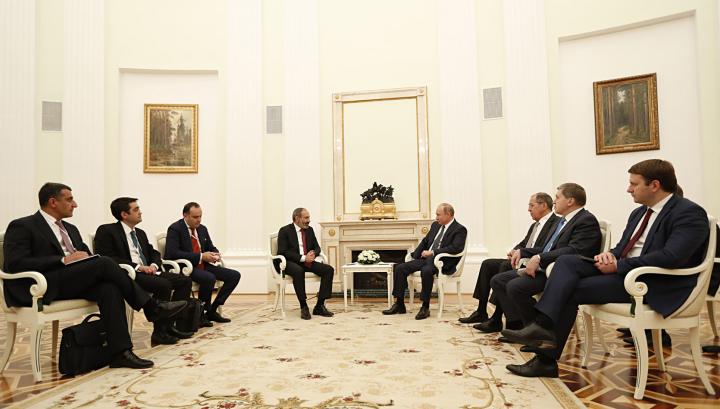 Կրեմլում կայացել է Նիկոլ Փաշինյանի և Վլադիմիր Պուտինի հանդիպումը