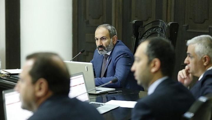 ՔՊ-ականները հորդորում են՝ «ում մասին ինչ գիտեք՝ գրեք». «Իրատես»