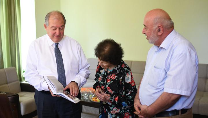 Նախագահը Բյուրականի աստղադիտարանում էր