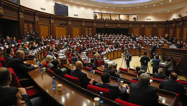 Բանկային գաղտնիքի և վարկային արձակուրդի հարցը՝ ԱԺ օրակարգում․ ՈւՂԻՂ