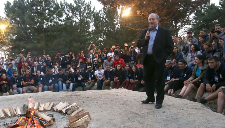 Նախագահը մասնակցել է «Սևան ստարտափ սամմիթ 2018»-ի փակմանը