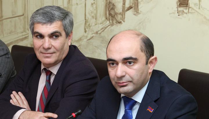 Էդմոն Մարուքյանն ու Արամ Սարգսյանը դաշինք կձևավորեն. «Փաստ»