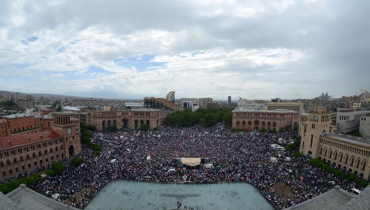 Խնդիր է դրվել՝ հանրահավաքը պետք է խիստ մարդաշատ լինի. «Ժողովուրդ»