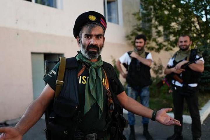 Արայիկ Խանդոյանը և Վարուժան Ավետիսյանն ազատ արձակվեցին