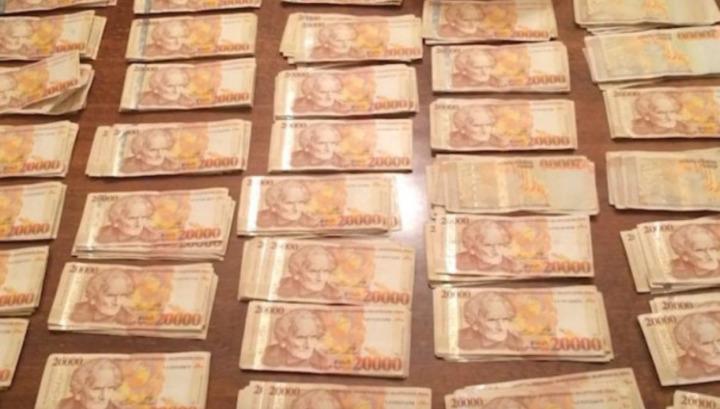 Բանկոմատներից ավելի քան 24 մլն դրամ է հափշտակվել