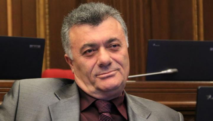 Պետք չէ Հայաստանի սահմանադրությունը շարունակել վերածել մանրադրամի. Ռուբեն Հակոբյան
