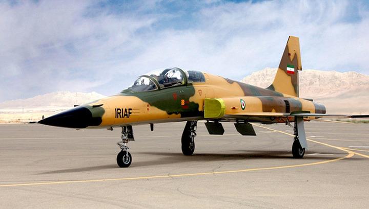 Իրանը ներկայացրել է սեփական արտադրության առաջին կործանիչը