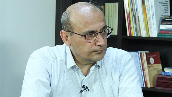 Պատահական չէր հայտնի անձնավորության երեկվա խոհա-փիլիսոփայական ակնարկը զինանշանի մասին․ քաղաքագետ