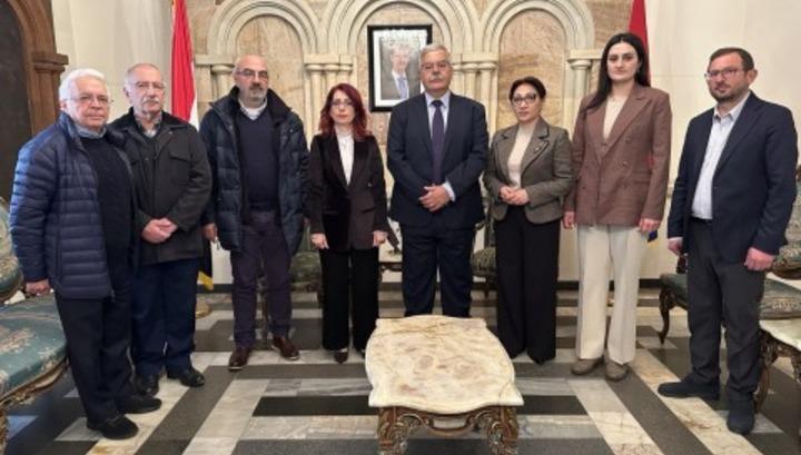 ԱԺ Հայաստան-Սիրիա պատգամավորական բարեկամության խմբի անունից սգո մատյանում գրառում է կատարվել