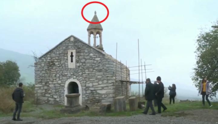 Վանդալիզմ Հադրութում. ադրբեջանցիները հանել են Սպիտակ Խաչ եկեղեցու գմբեթի խաչը