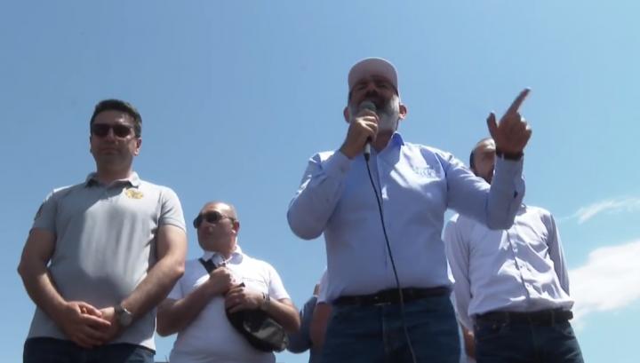 Քաղաքական երազախաբության մեջ է․ Past.am