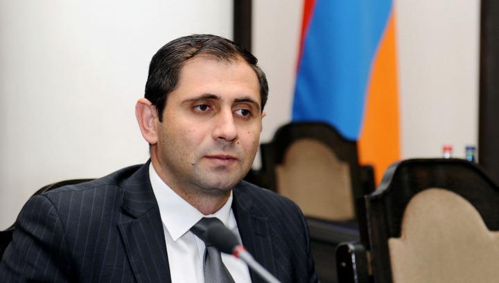 Քաղաքական կոռուպցիա՞. Սուրեն Պապիկյանը Մոսկվա է մեկնել Ռոման Տրոցենկոյի անձնական ինքնաթիռով․ «Փաստինֆո»