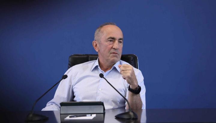 Ո՞նց կարելի ա էս աստիճան տգետ լինել. Հումանիտար միջանցքն ու միջանցքը խառնել իրար