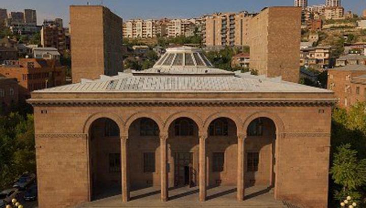 ԳԱԱ պատմության ինստիտուտը վերահաստատում է կառավարության և վարչապետի հրաժարականի պահանջը