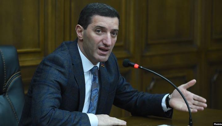 Որ օրը Արայիկ Հարությունյանը զենք վերցրեց, ցախավելով ավլելու եմ Հրապարակը. Գևորգ Պետրոսյան