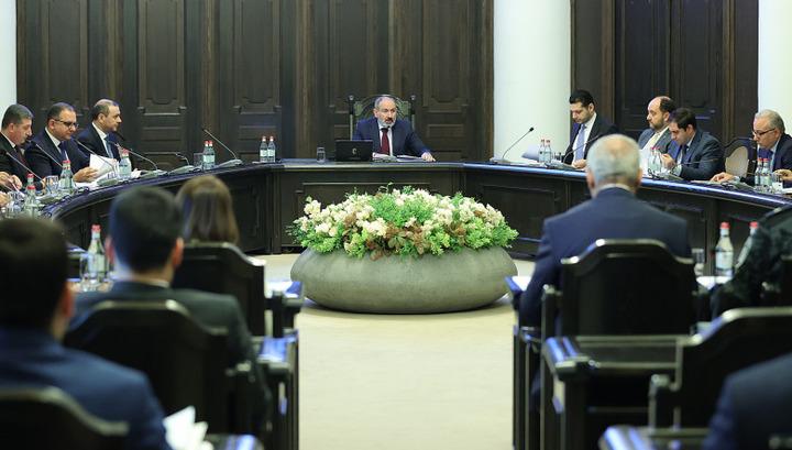 Մութ ու լղոզված որոշումներ. «Փաստ»