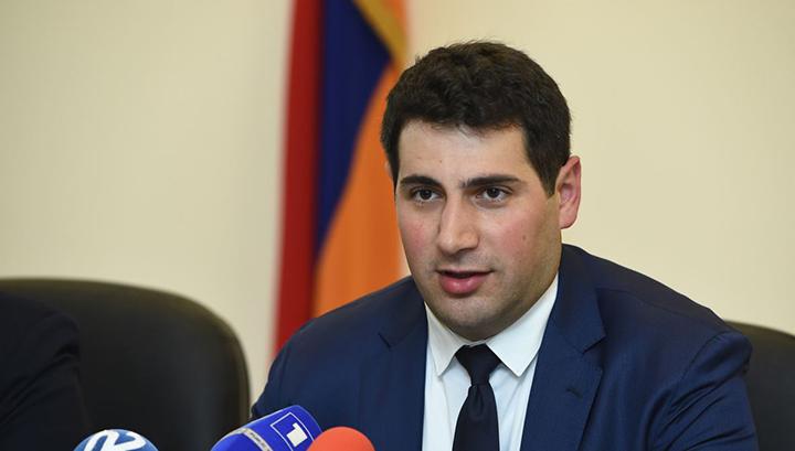 Անհրաժեշտ է կանգնեցնել այդ անհավասարակշիռ մարդուն. Տիգրան Գալստյան