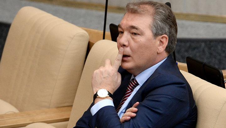 ՌԴ-ն զգուշանում է, երբ Քոչարյանի կամ Խաչատուրովի նկատմամբ նման գործողություններ են կատարվում․ Կալաշնիկով․ «Ժողովուրդ»