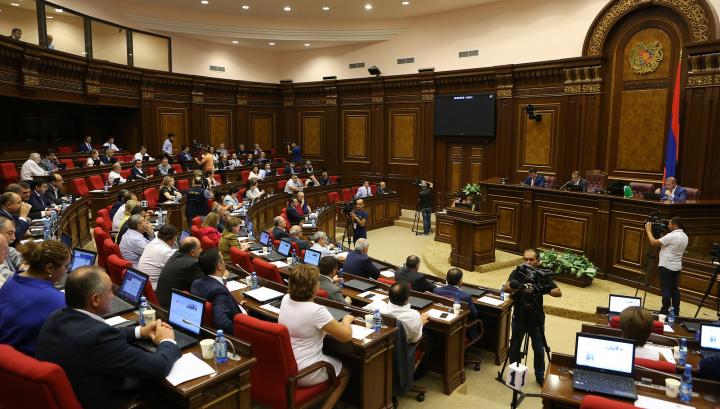 Պատժե՞լ ընտրակաշառք ստացողին, թե՝ ոչ. խոսքն ԱԺ-ինն է