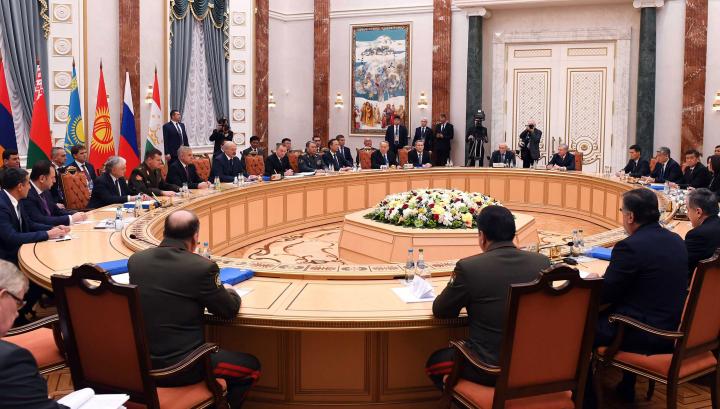 Ինչպե՞ս է քաղաքական կապիտալի հետևից ընկած Փաշինյանն ապակայունացնում ՀԱՊԿ-ն. ռուսական մամուլ