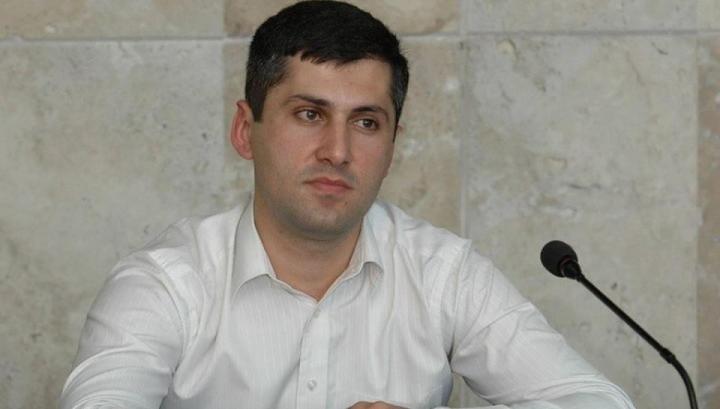 Մենք պիտի գիտակցենք հայրենիքի ամեն սանտիմետրի, ամեն զինվորի շիրիմի առաջ ունեցած մեր պարտքը․ Վահագն Վարագյան