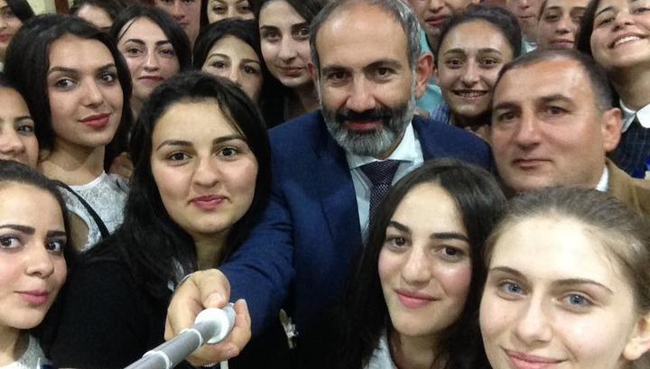 Նորմալ չէ․ «Հրապարակ»