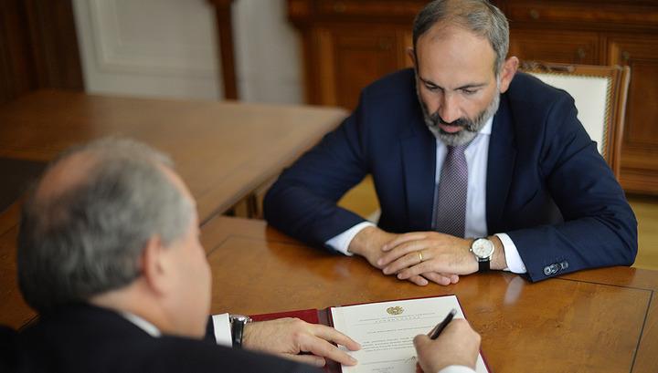 Երկրի պառակտման վտանգը․ «Հայոց աշխարհ»