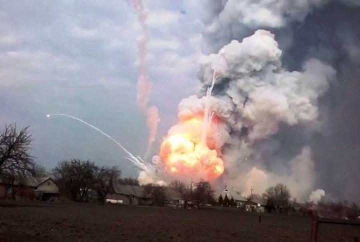 Պայթյուններ՝ Ուկրաինայի ռազմական պահեստում․ տարհանվել է 10 000 մարդ