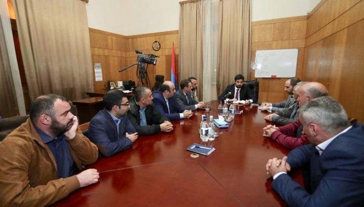 Ալավերդու պղնձաձուլարանի աշխատակիցները Կառավարությունում էին