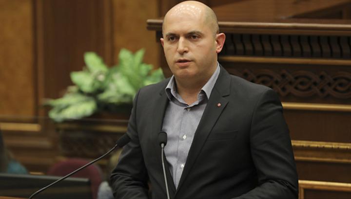 Կառավարությունը մերժեց պետության հաշվին «իշխանական կայֆեր» չանելու կարգավորումը. Արմեն Աշոտյան